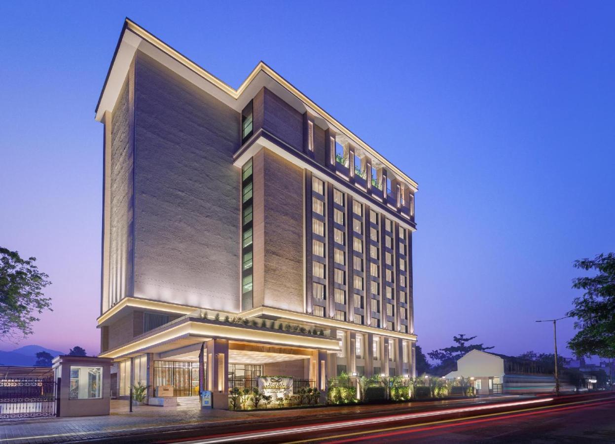 Bellevue Sarovar Premiere Junagadh Extérieur photo