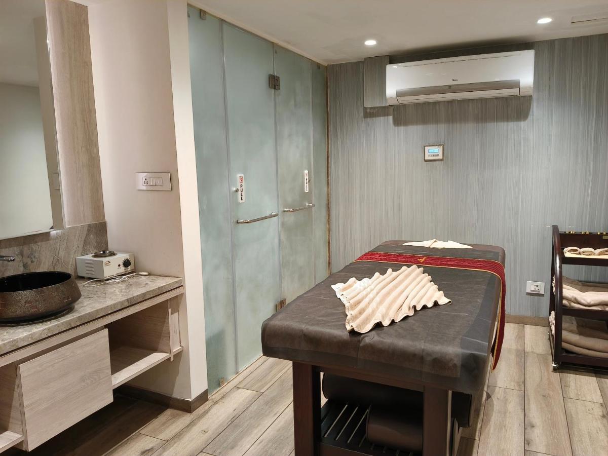 Bellevue Sarovar Premiere Junagadh Extérieur photo